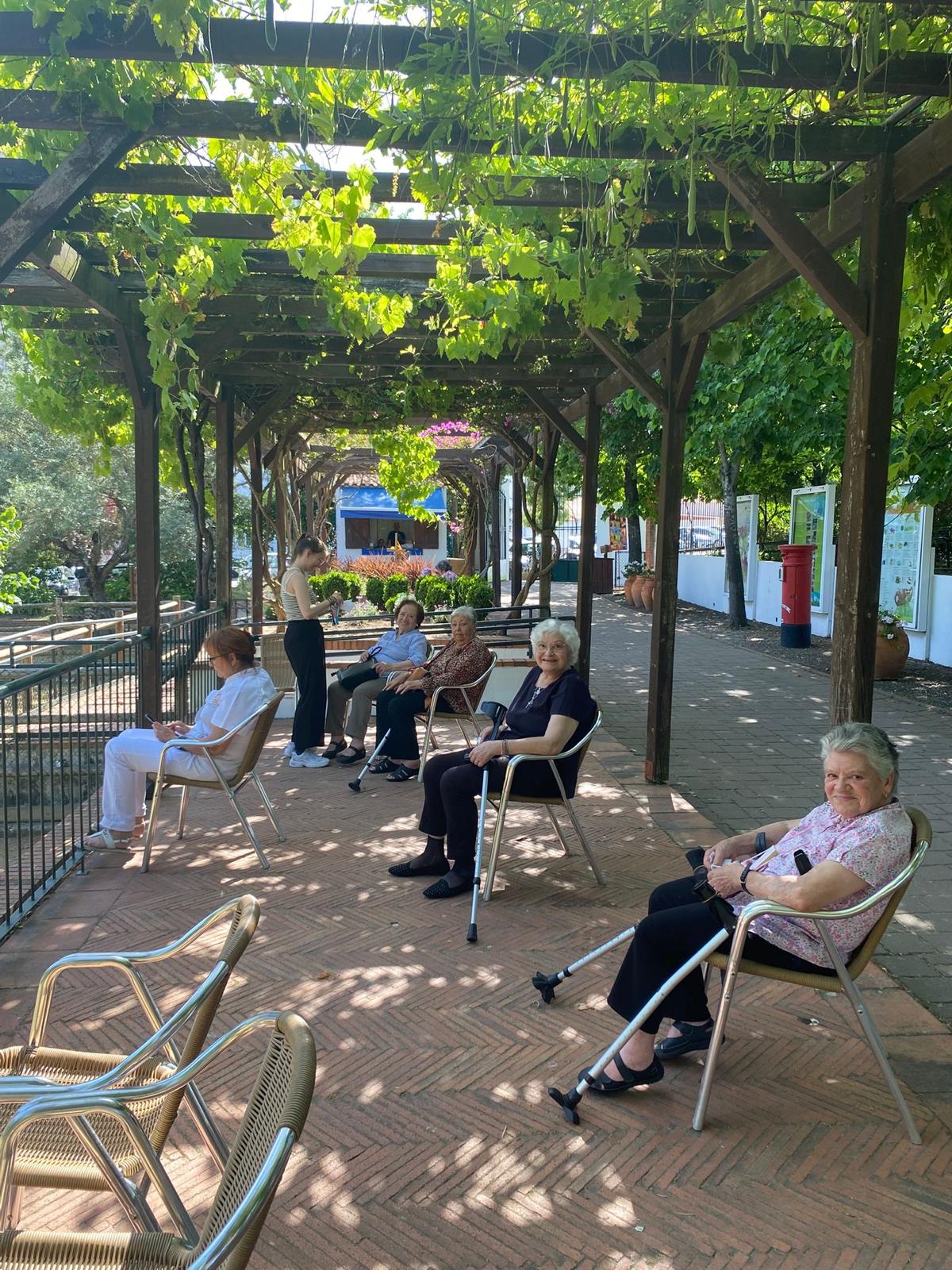 Tertúlia Amarela Passeio aos Olivais Velho