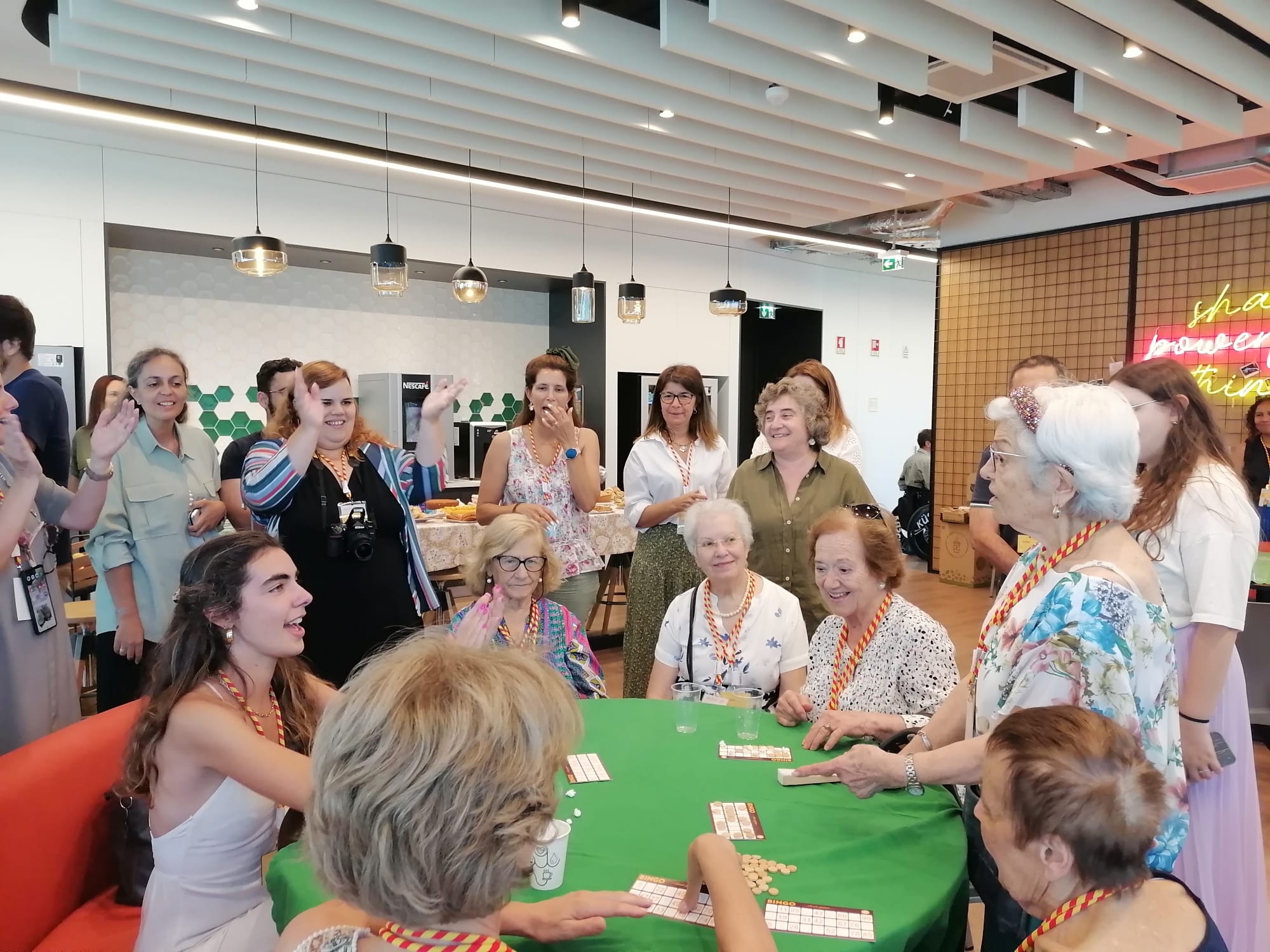 No passado dia  a Associação Coração Amarelo Delegação de Lisboa, participou na primeira sessão de trabalho do Conselho Municipal para a Pessoa Idosa, que terá como principal objetivo estimular a participação efetiva, bem como, a discussão e reflexão em torno dos desafios da Longevidade e do Envelhecimento.