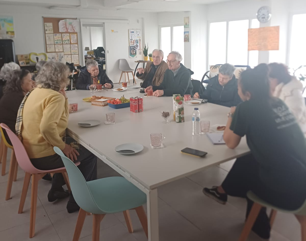 Tertúlia Amarela | “Sou Excelente a…”