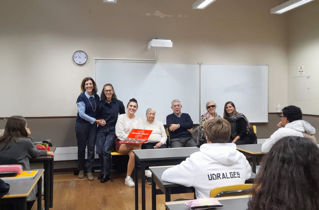 Escola Secundária Josefa de Óbidos “Projeto AO ENCONTRO”