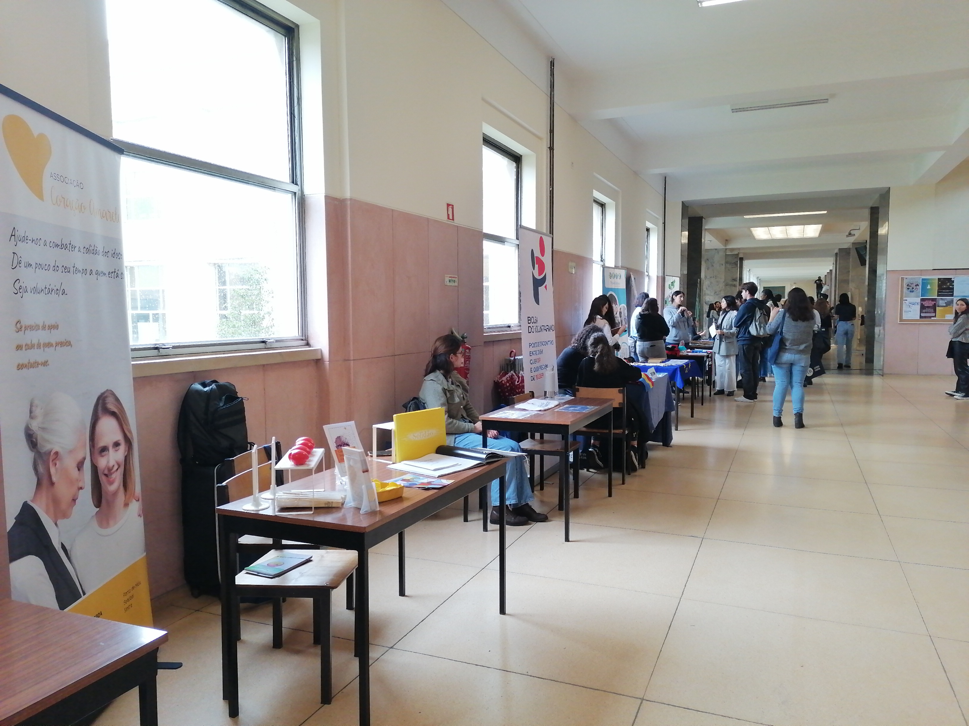 No passado dia  a Associação Coração Amarelo Delegação de Lisboa, participou na primeira sessão de trabalho do Conselho Municipal para a Pessoa Idosa, que terá como principal objetivo estimular a participação efetiva, bem como, a discussão e reflexão em torno dos desafios da Longevidade e do Envelhecimento.