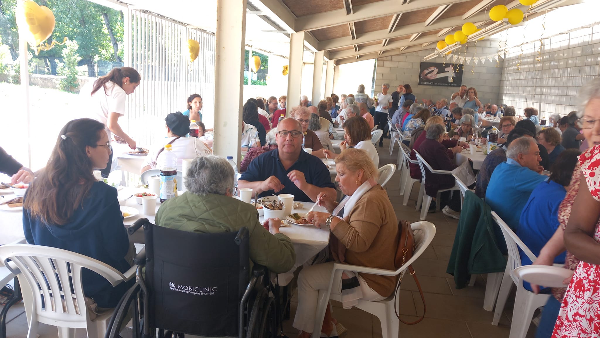 RESTAURANTE WOK CITY CACÉM ALMOÇO DE NATAL