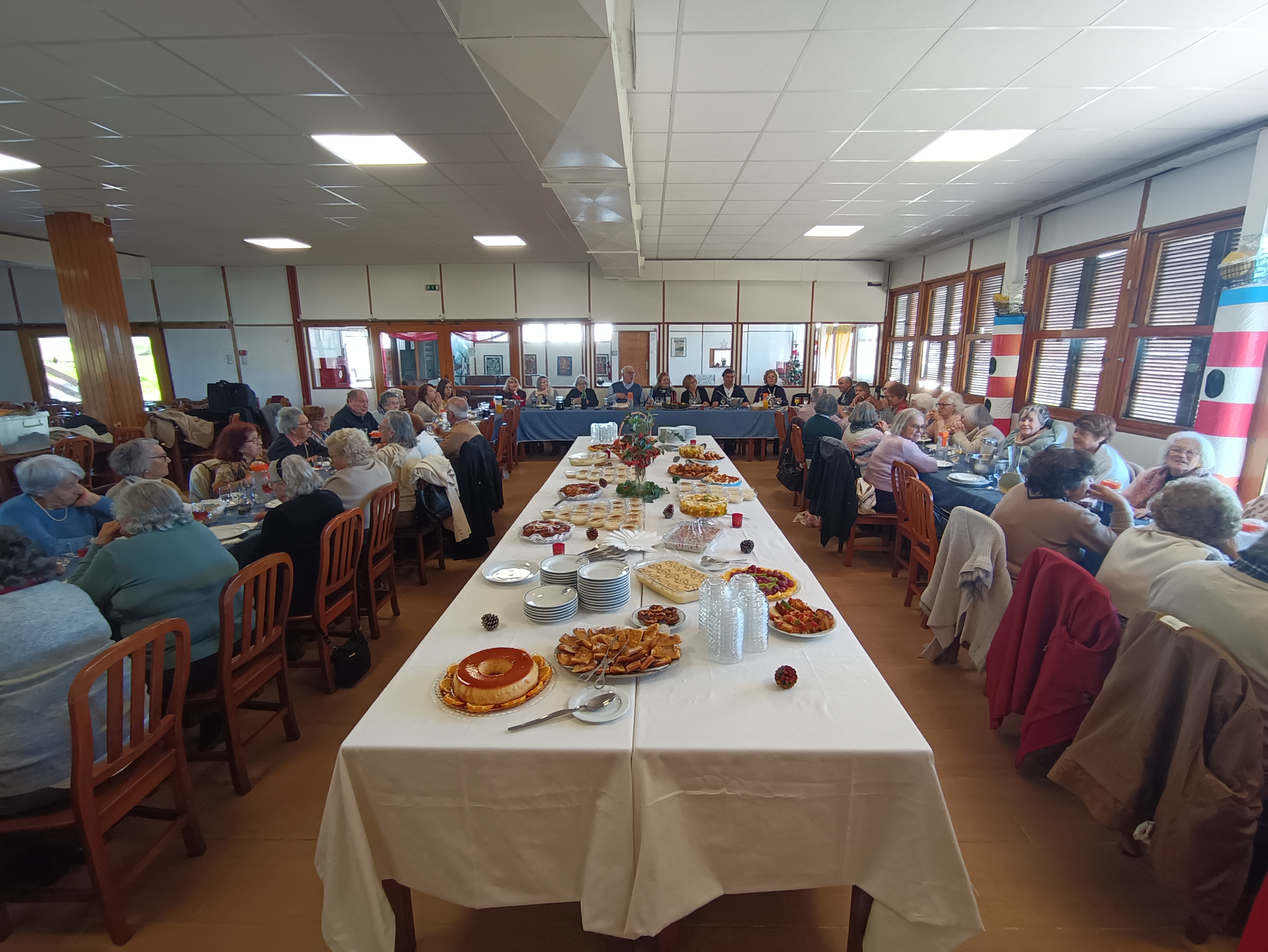 Espetáculo musical no Centro Cultural Olga Cadaval com Paulo de Carvalho inserido no programa ” Os dias da idade” no dia  com a presença do Coração Amarelo.” Bela tarde” foi ouvido em uníssono pelos nossos utentes.